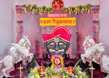 तेजुकायाचा राजा यंदा ‘ज्योतिबा’ रूपात; २२ फुटी पर्यावरणपूरक मूर्तीचे खास आकर्षण!