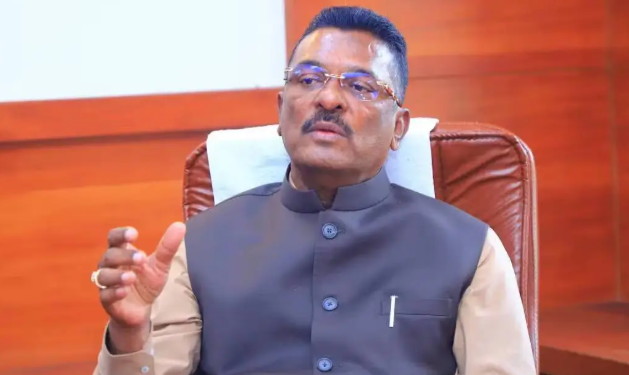 ८३ हजार एसटी कर्मचाऱ्यांना दिवाळीपूर्वीच पगार; परिवहन मंत्र्यांचे प्रशासनाला तातडीचे आदेश