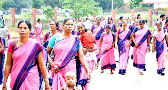 अंगणवाडी सेविका व मदतनीसांच्या मानधनासाठी १७४ कोटींचा अतिरिक्त निधी मंजूर